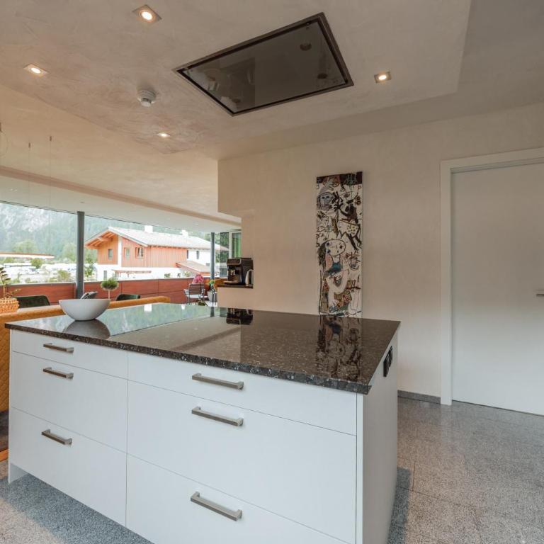 Ferienwohnungen Karlingerhof am See - Apartment mit 2 Schlafzimmern und Seeblick - 13