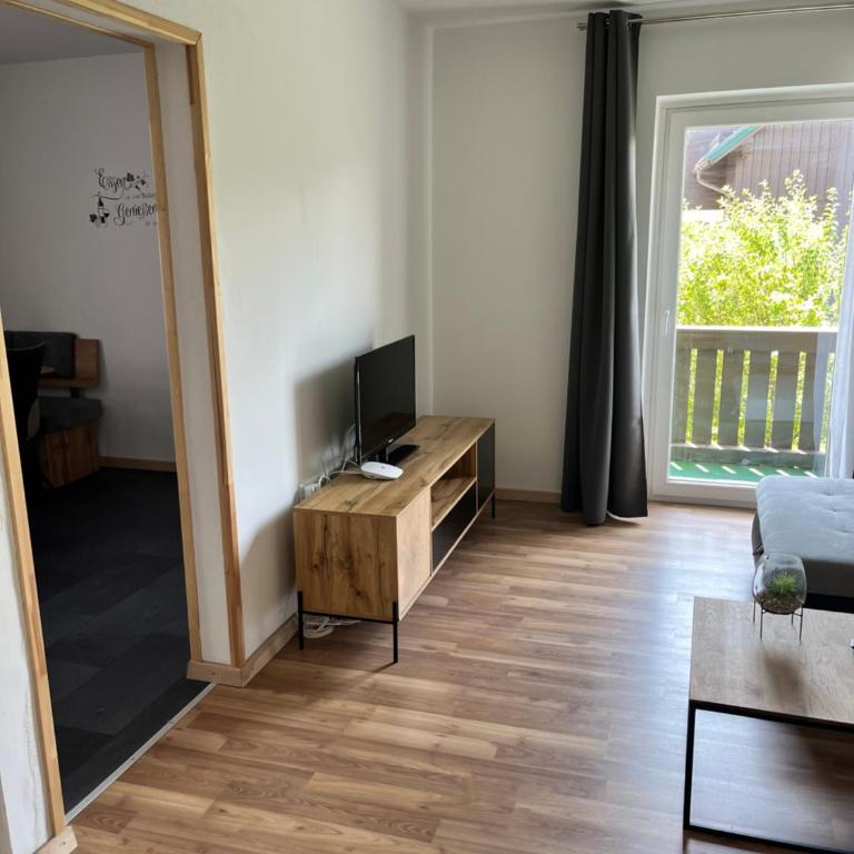 Sunside Apartments - Apartment mit 1 Schlafzimmer, Balkon und Stadtblick - 10