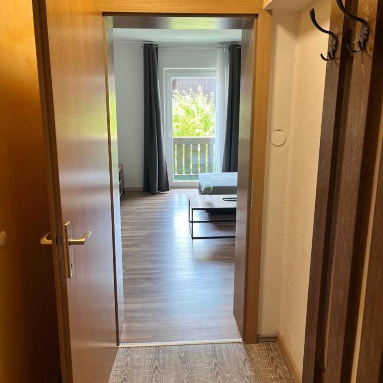 Sunside Apartments - Apartment mit 1 Schlafzimmer, Balkon und Stadtblick - 25