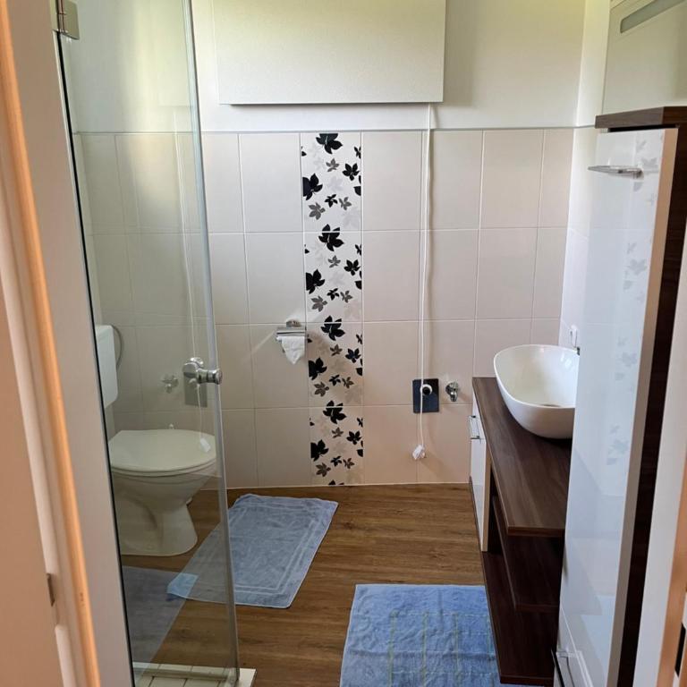 Sunside Apartments - Apartment mit 1 Schlafzimmer und Gartenblick - 18