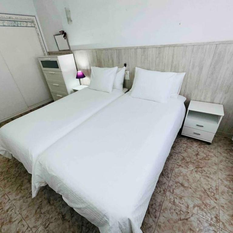 Las Vistas Beach Los Cristianos 2 Swimming Pools - Apartamento de 1 dormitorio - 2