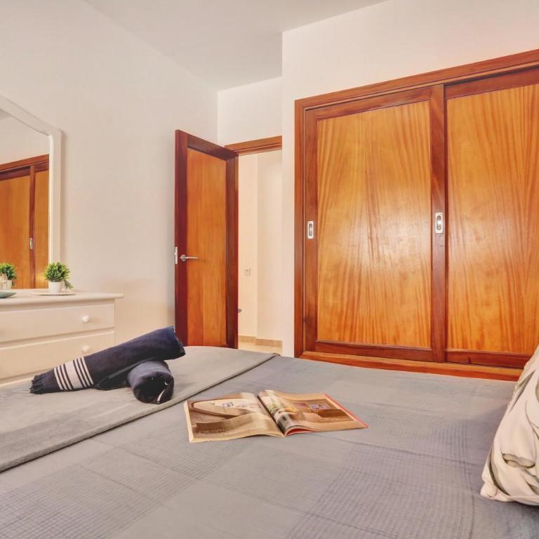 Georgina - Two-Bedroom House - 4