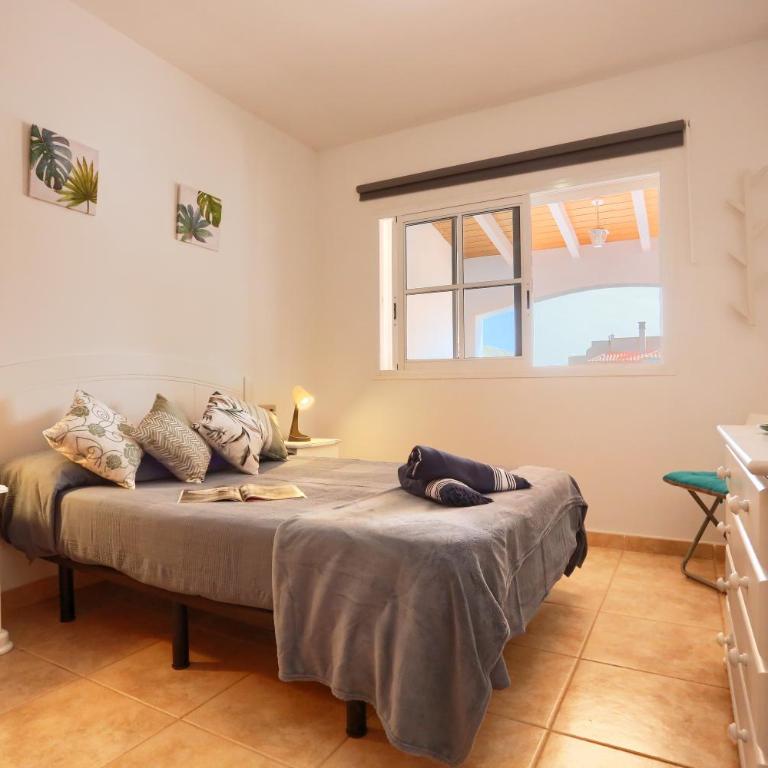Georgina - Two-Bedroom House - 12