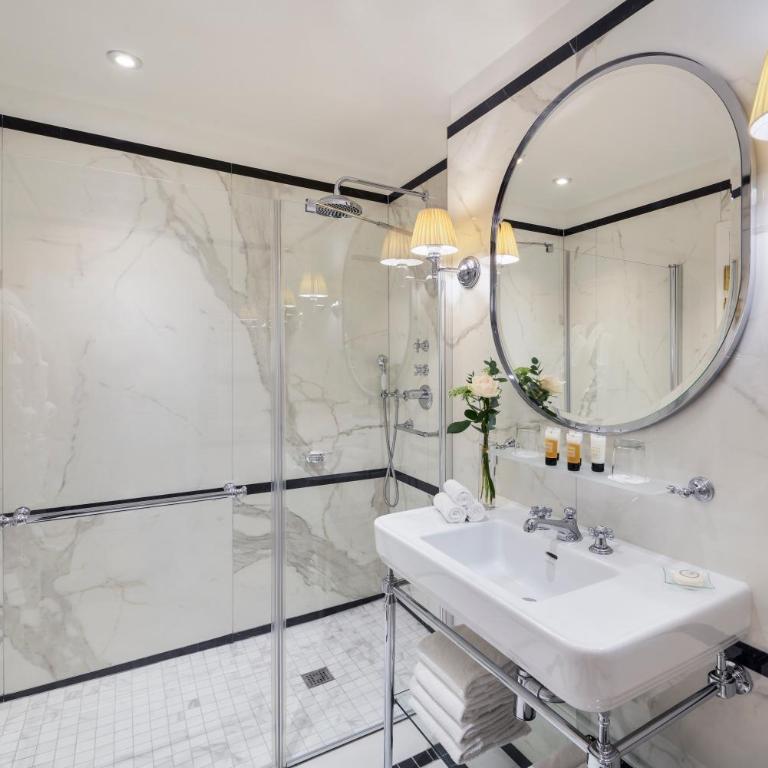 Hotel Westminster - Chambre Supérieure - 4