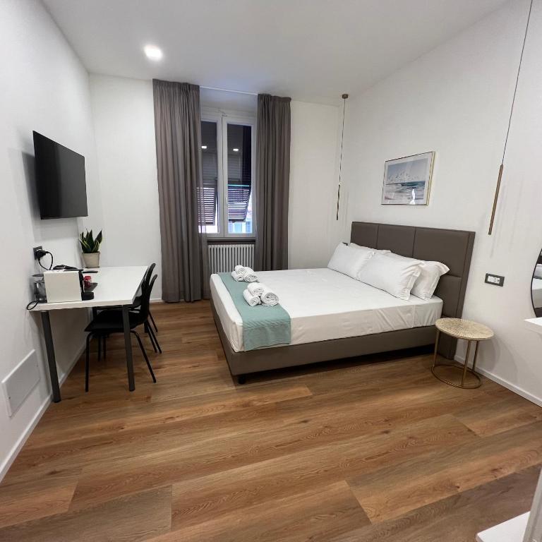 Sunrise Rooms - Camera Matrimoniale con Bagno Privato - 9
