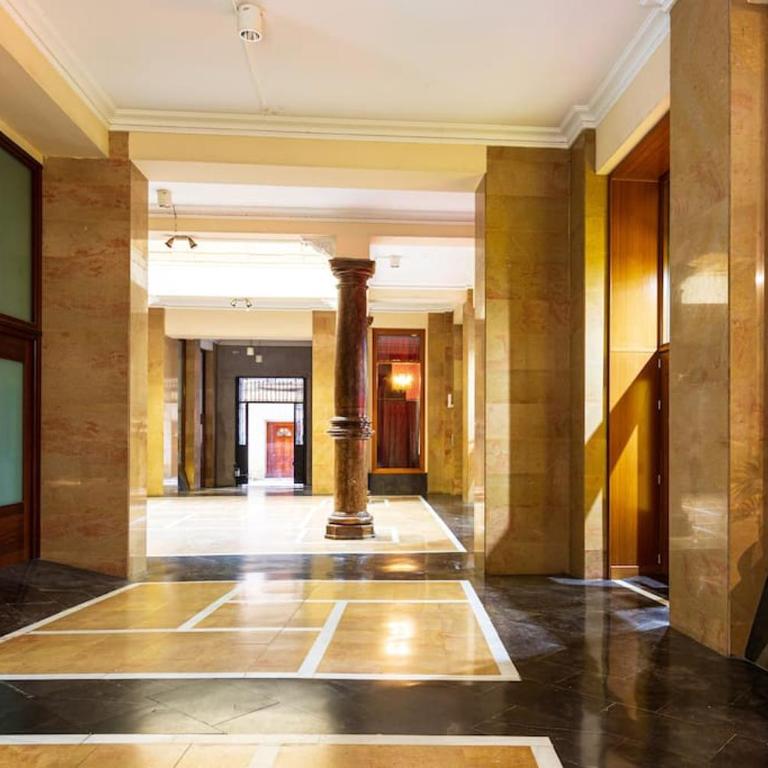 Pasaje de los Giles CON GARAJE INCLUIDO - Three-Bedroom Apartment - 27