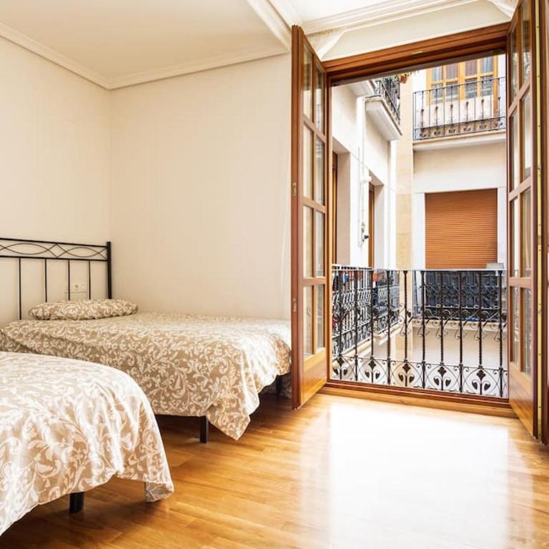 Pasaje de los Giles CON GARAJE INCLUIDO - Three-Bedroom Apartment - 10