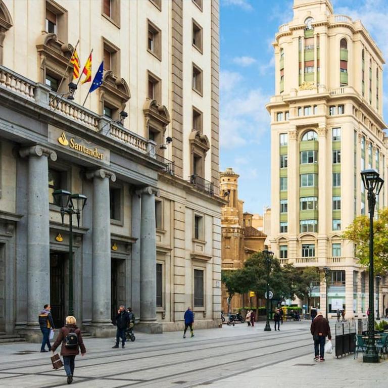 Pasaje de los Giles CON GARAJE INCLUIDO - Three-Bedroom Apartment - 34