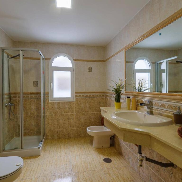 Villa Esmeralda by Villa Plus - Villa - 15
