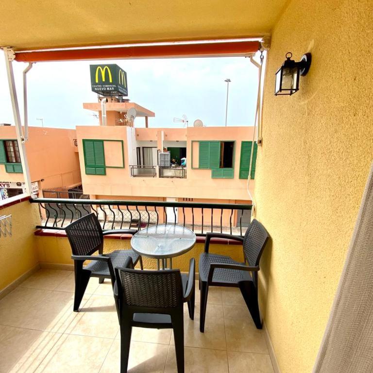 Stay few meters to Las Vistas Beach. Free Wifi. - Apartamento de 1 dormitorio - 2