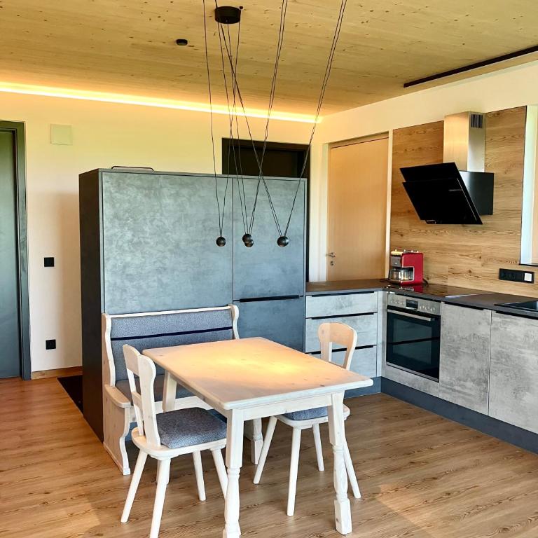 stilvolle Auszeit mit Aussicht - Appartement 2 Chambres avec Vue - 16