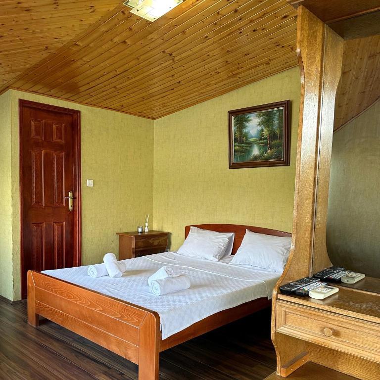 Hotel Odelia - Standardna Trokrevetna Soba - 5