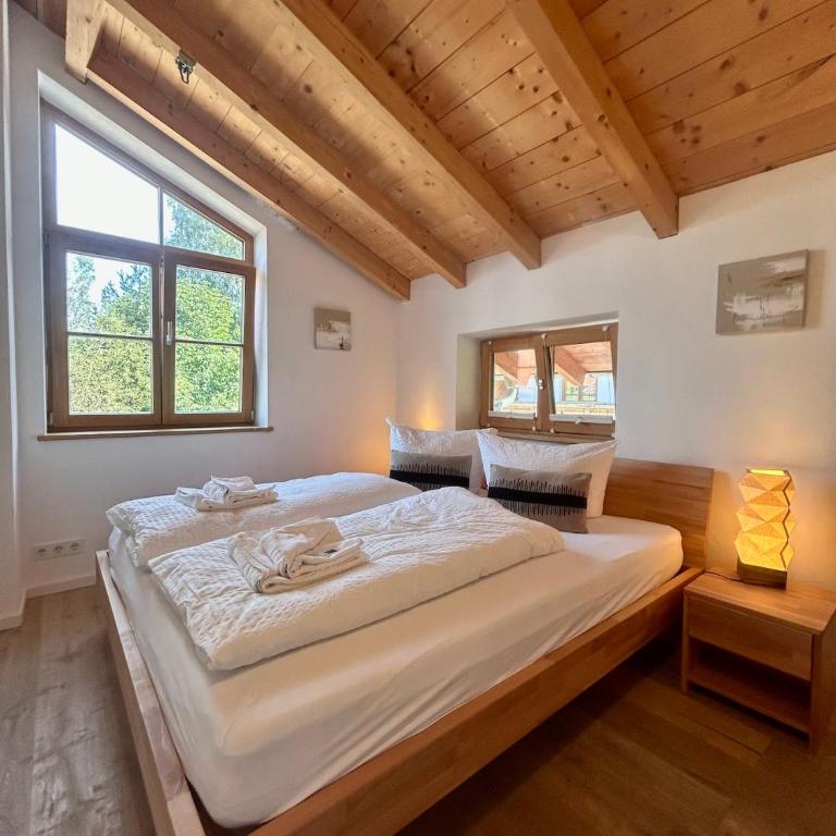 Ferienhaus "Seeblick" direkt am Schliersee - Haus mit 4 Schlafzimmern - 12