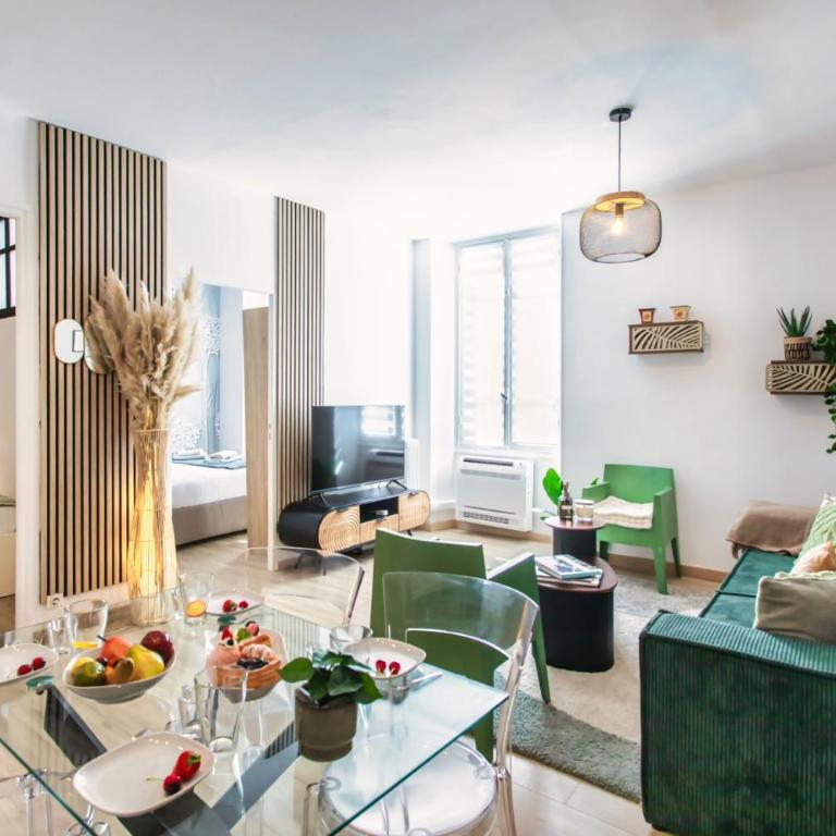 L52 Staywizus - 2BDR Massena central, 2 min from the beach AC - Appartement 1 Chambre - 1