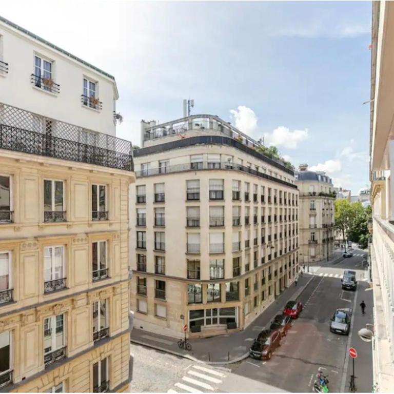 Studio Élysées - Appartement 1 Chambre - 12