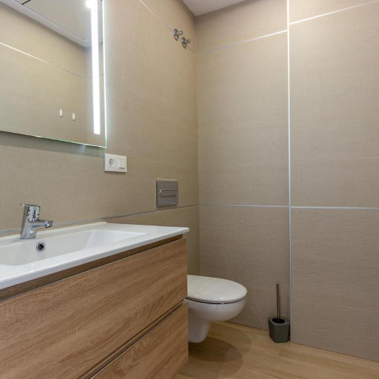 Cozy Apartment In Finestrat With Wifi - Apartamento de 2 dormitorios - 12