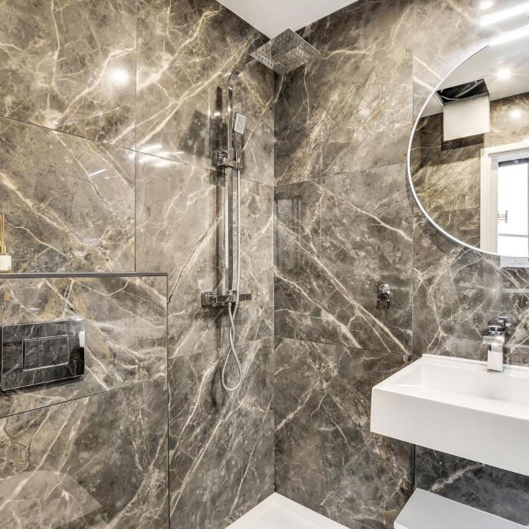 Pick A Flat's Apartments in Montmartre - Rue des Cottages - Appartement 2 Chambres - 15