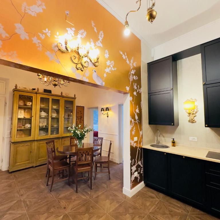 Santa Caterina Palace Apartment in Florence-3 Bedroom - Appartamento con 3 Camere da Letto - 93
