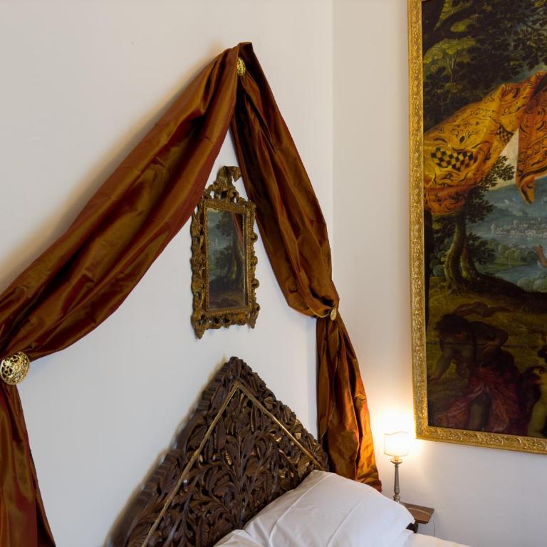 Santa Caterina Palace Apartment in Florence-3 Bedroom - Appartamento con 3 Camere da Letto - 85