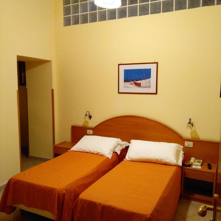 Hotel Del Corso - Camera Matrimoniale Economy - 2