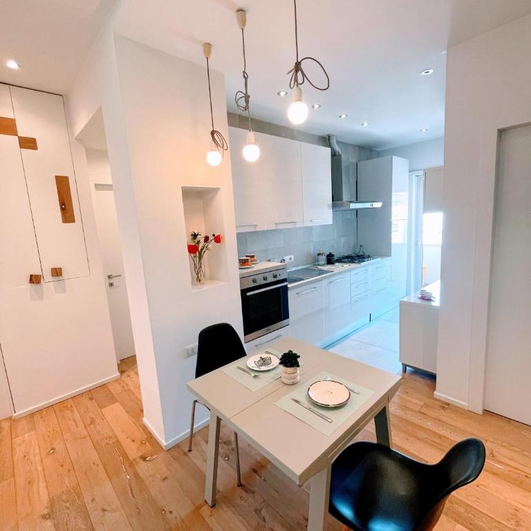 MilleStorie House Rome - Appartamento con 2 Camere da Letto - 1