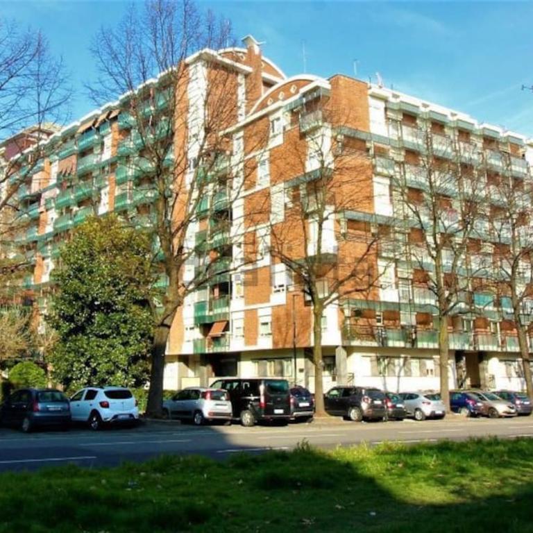 Grazioso appartamento moderno in Mirafiori - Appartamento con Vista Montagna - 1