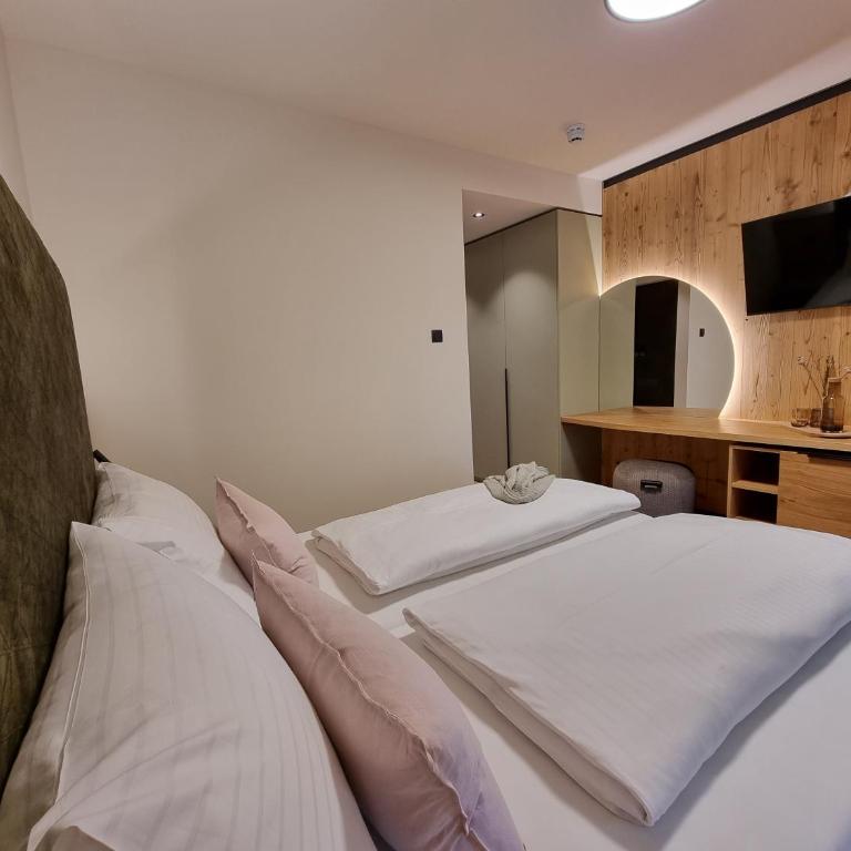 Hotel Matschner - Familienzimmer mit Bergblick - 5