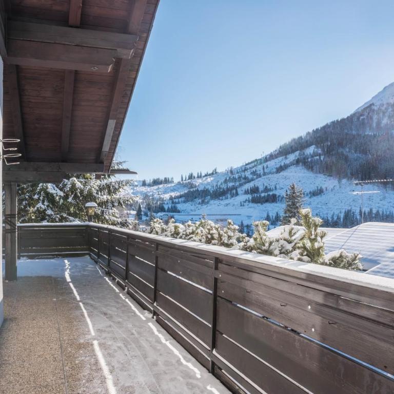 Sirena Carezza Apartments - One-Bedroom Apartment with Balcony and Mountain View - 18
