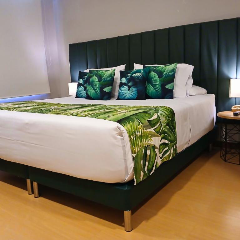 Hotel Factory Green Bogotá Occidente Calle 80 - Deluxe Double Room - 1