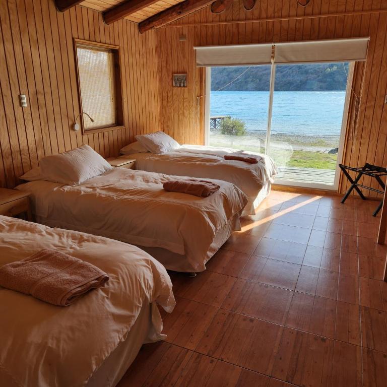 Patagonia 47g - Habitación Triple con vistas al lago - 3