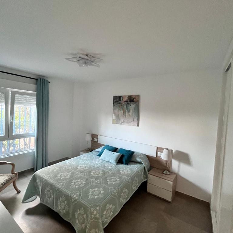 EL FARO VACACIONES en ESTEPONA - Apartamento con vistas a la piscina - 24