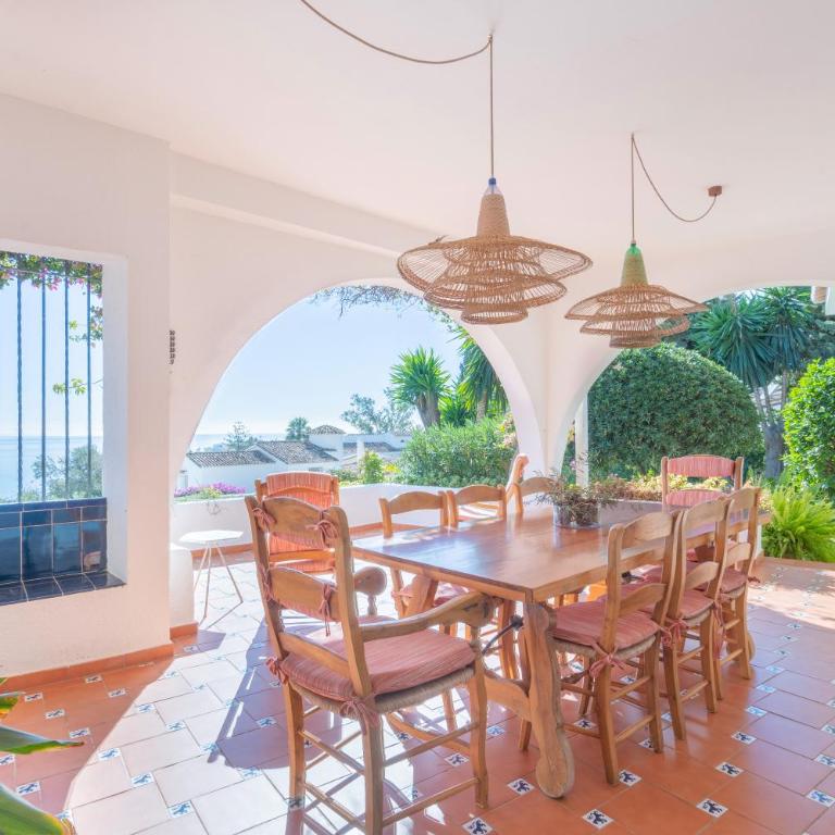 Villa con maravillosas vistas y jardines - Villa con vistas al mar - 8