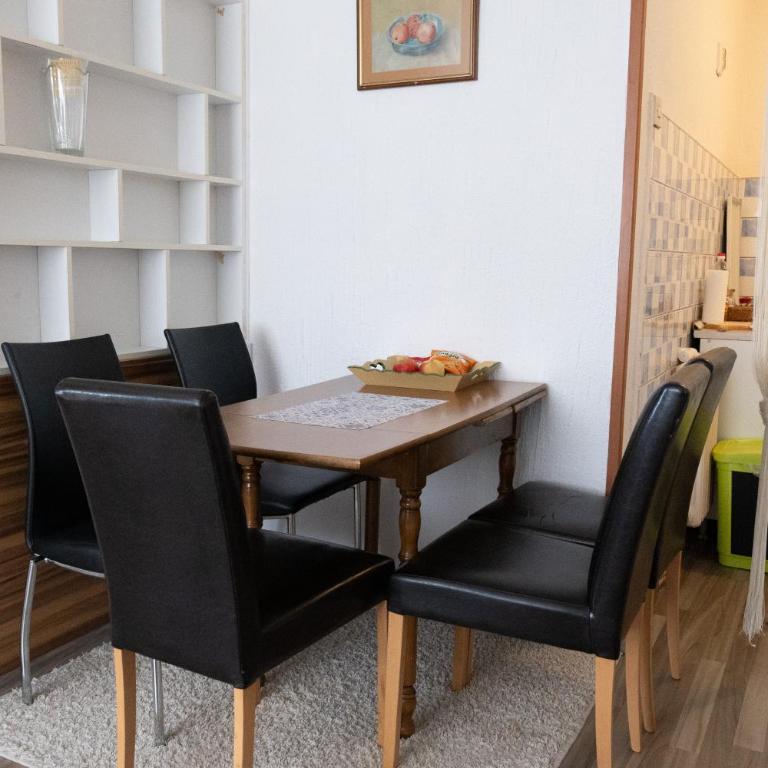 Stari Grad Apartment-free parking - Apartman sa 2 Spavaće Sobe - 10