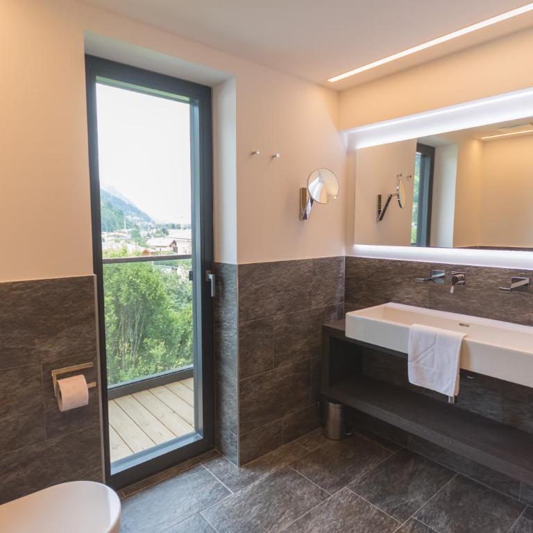 Schönblick Residence Apartments - 600m air line to AREIT gondel station - Penthouse-Apartment mit 4 Schlafzimmern und Balkon - Top 18 - 4
