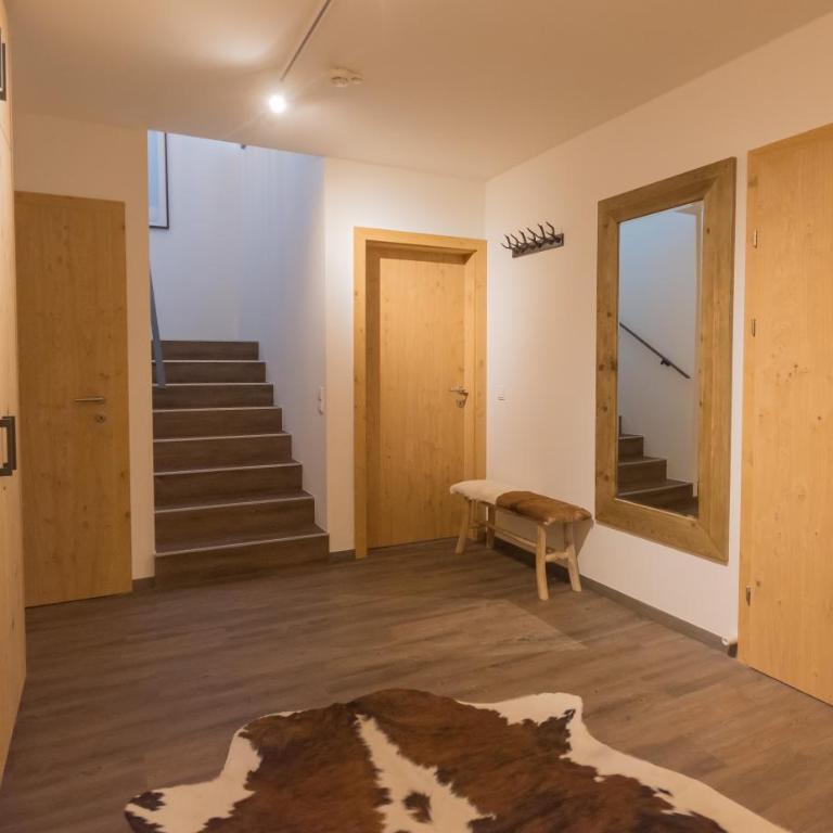 Schönblick Residence Apartments - 600m air line to AREIT gondel station - Penthouse-Apartment mit 4 Schlafzimmern und Balkon - Top 18 - 5