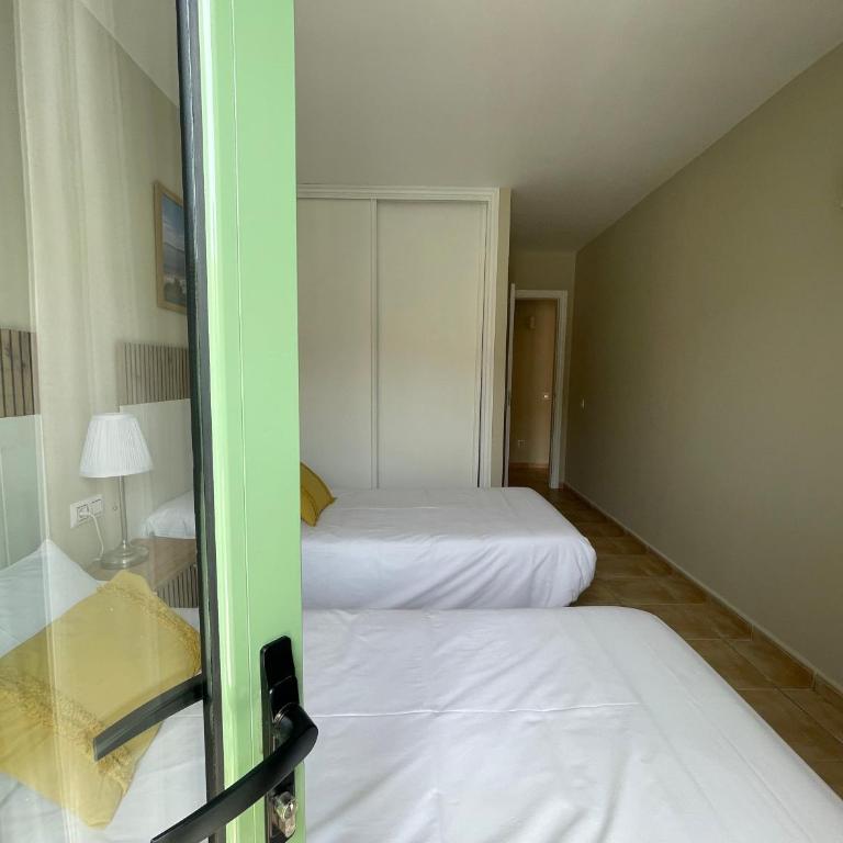 Apartamento La Verita Gaudía - Three-Bedroom Apartment - 23