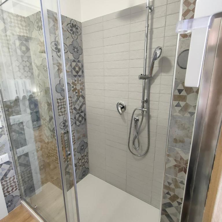 DH Studio Apartments - One-Bedroom Apartment - 10
