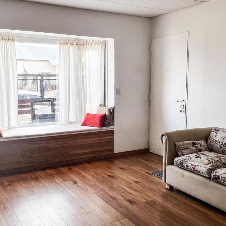 RentUp - Casa con piscina climatizada en una zona tranquila de Bariloche - Casa de 2 dormitorios - 1