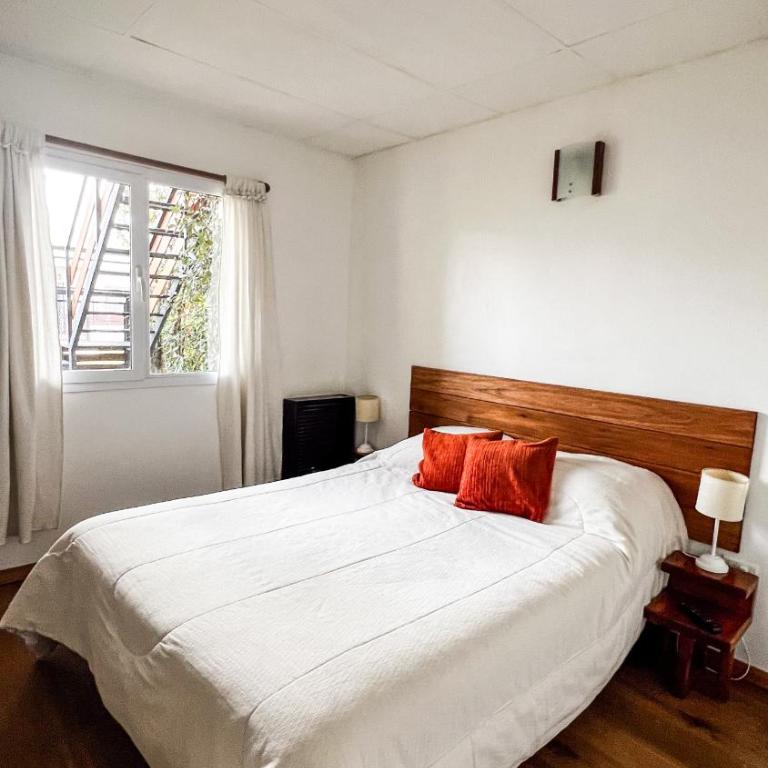 RentUp - Casa con piscina climatizada en una zona tranquila de Bariloche - Casa de 2 dormitorios - 11