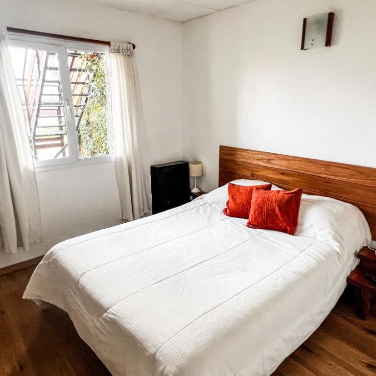 RentUp - Casa con piscina climatizada en una zona tranquila de Bariloche - Casa de 2 dormitorios - 16