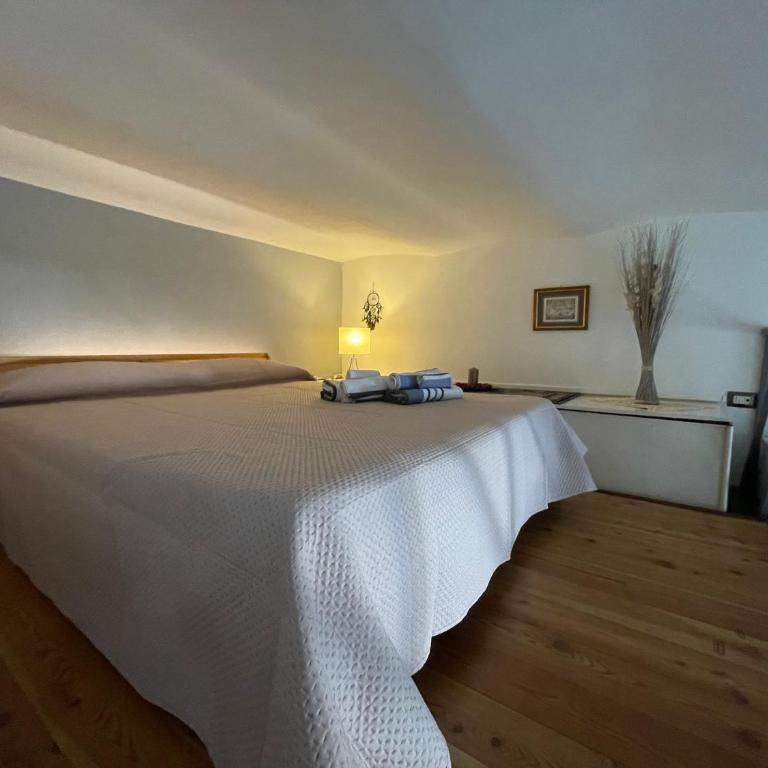 Casa Giulia di Barolo - One-Bedroom Apartment - 10