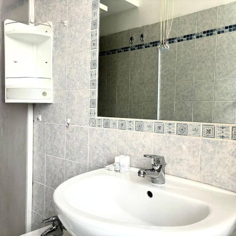 Scalo Home - Appartamento con 1 Camera da Letto - 8