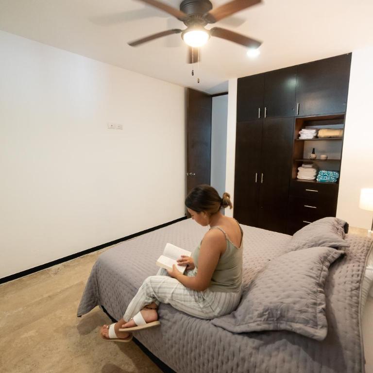 Tu hogar en Mérida - Two-Bedroom Apartment - 82