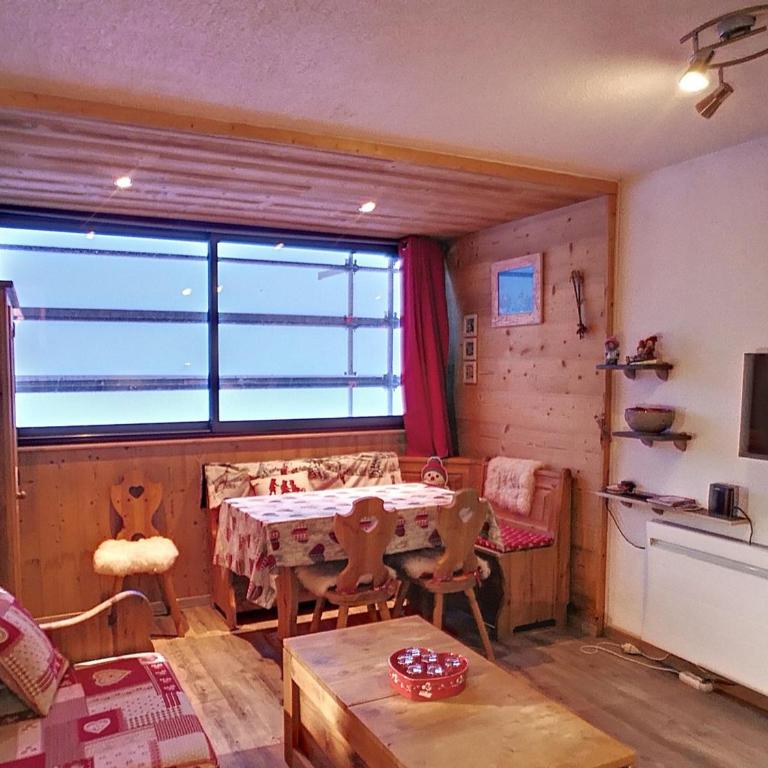 Charmant 3 pièces aux Menuires - Ski aux pieds, Parking, Wifi inclus - Apartamento de 1 dormitorio - 3