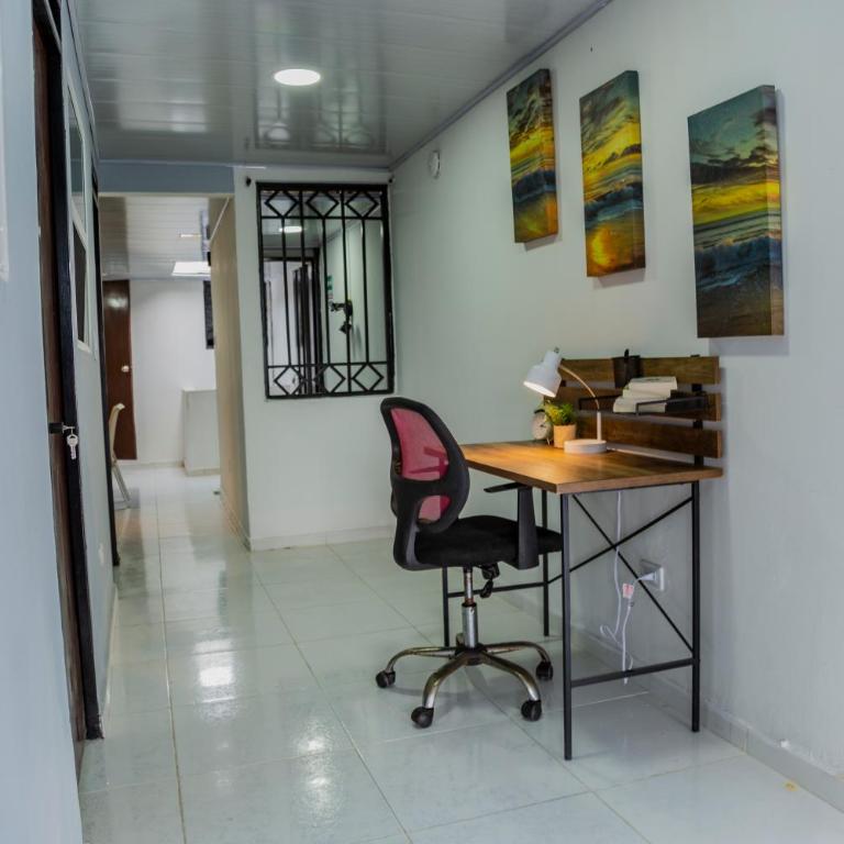 Coliving7 Aparta Hotel & Habitaciones - Habitación Doble con baño privado - 6