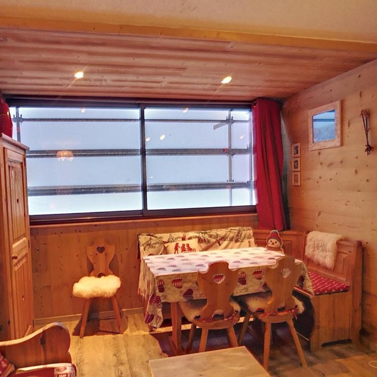 Charmant 3 pièces aux Menuires - Ski aux pieds, Parking, Wifi inclus - Apartamento de 1 dormitorio - 11
