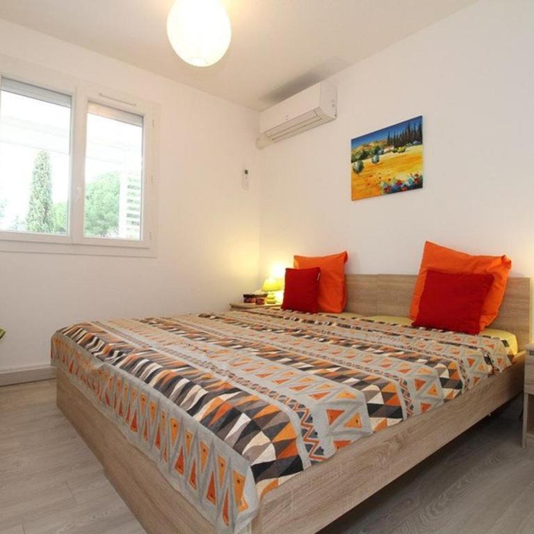T2 moderne à Balaruc-les-Bains avec clim, parking et wifi - Appartement 1 Chambre - 11