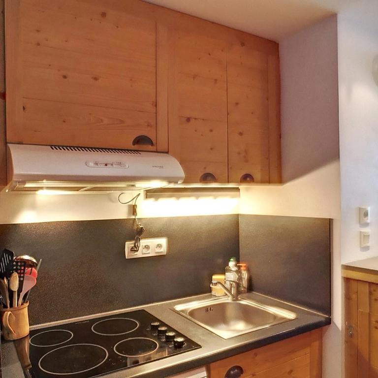 Appartement 2 pièces 5 pers, ski aux pieds, balcon sud-ouest - Appartamento con 1 Camera da Letto - 4