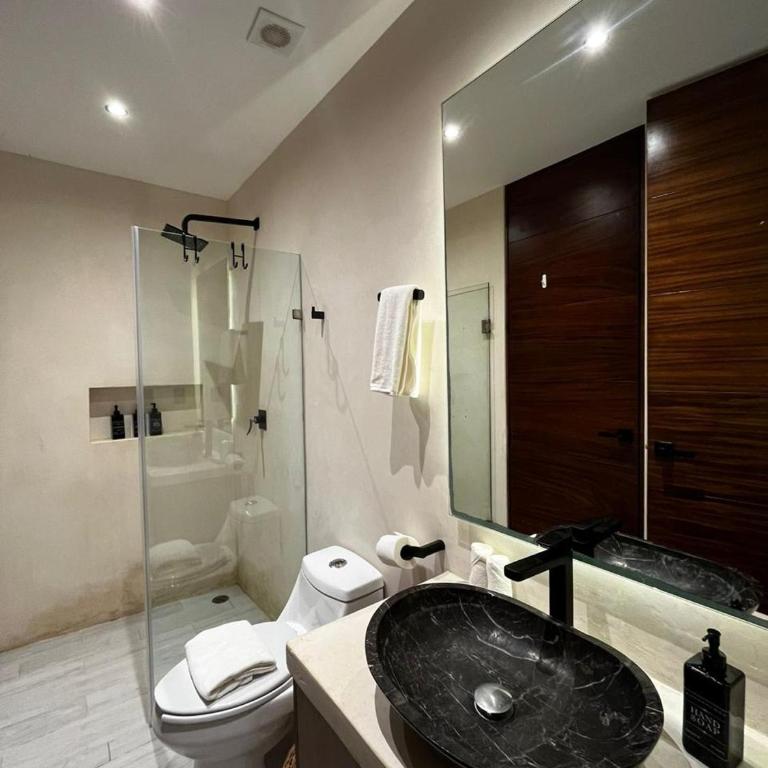 Cozy Apartament with a king size bed - Apartment with Pool View - 18