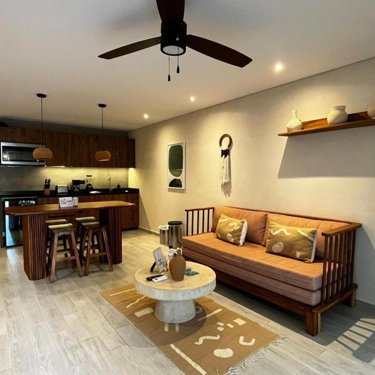 Cozy Apartament with a king size bed - Apartment with Pool View - 15